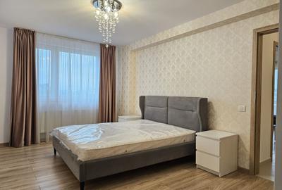 Apartament cu 3 camere decomandat în Tractorul - 5