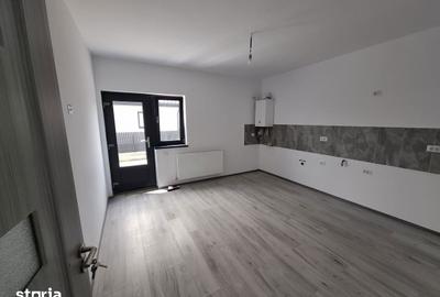 Casă cu 4 camere cu Teren 380 Mp în Hemeiuș - 5