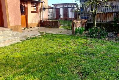 Casă cu 3 camere cu Teren 3640 Mp în Boiu - 1