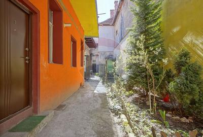 Apartament cu 3 camere decomandat, mobilat în Centrul Istoric - 2
