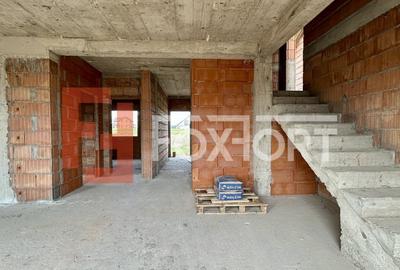 Duplex cu 4 camere si teren de 372 mp - zona Sanandrei - 2