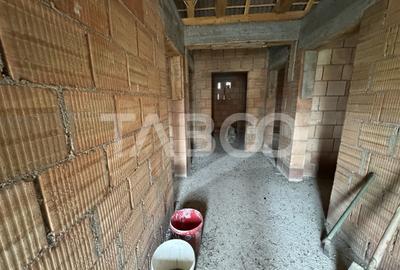 Casa individuala de vanzare cu teren de 300 mp Cristian Sibiu - 2