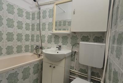 Garsonieră mobilată complet - Piața  CET - Liceul Dimitrie Leonida - 35.000 Euro Garsonieră mobilată complet - Piața  CET - Liceul Dimitrie Leonida - 35.000 Euro - 29