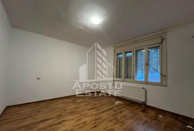 Casă cu 3 camere cu Teren 652 Mp în Olimpia-Stadion - 4