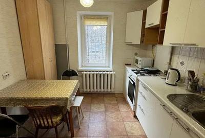 Apartament cu 2 camere decomandat în Brâncoveanu