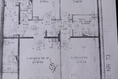 Apartament cu 3 camere decomandat în Central