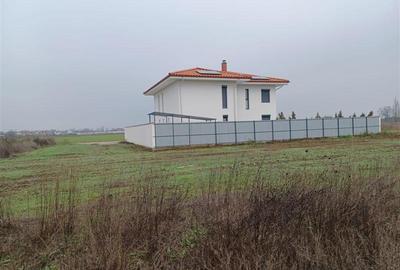 Teren Construcții intravilan de 1860 mp, în Corbeanca