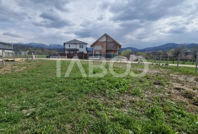 Teren intravilan cu utilitati 464 mp pentru constructie casa Talmaciu - 1