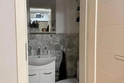 Apartament cu 3 camere decomandat în Decebal