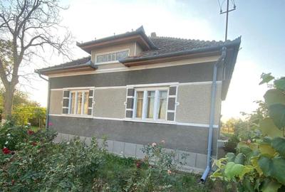Casă cu 3 camere în Gepiu - 8