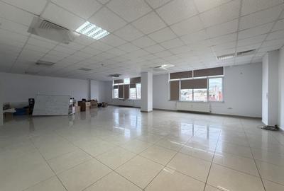 Spatiu de birouri / Cladire noua/ paza - 1