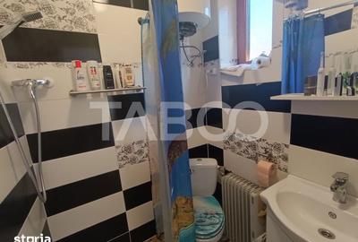 Casă cu 4 camere cu Teren 300 Mp în Roșia - 9