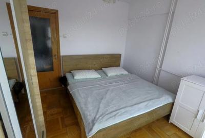 Inchiriez apartament cu doua camere decomandat in zona Polivalenta Inchiriez apartament cu doua camere decomandat in zona Polivalenta - 6