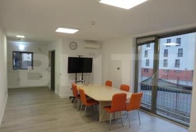 Spațiu comercial, de 275 mp, în Central - 1