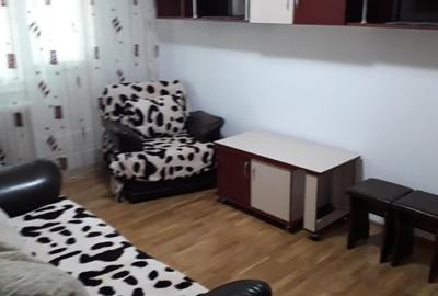Apartament cu 3 camere semidecomandat, mobilat în Tomis Nord - 2