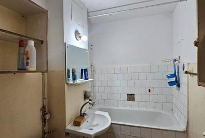 Apartament 3 camere, decomandat, Zona Mihai Eminescu in C-uri - 11