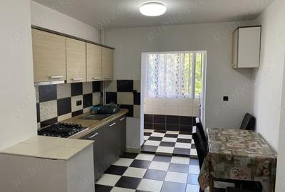 Inchiriez ap 3 camere