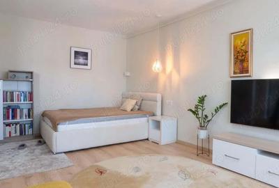 Garsonieră decomandată în Titan - 2