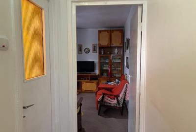 Apartament cu 3 camere decomandat în Central - 2