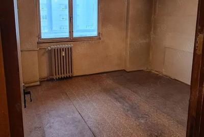 Apartament cu 3 camere decomandat în Lacul Tei - 1