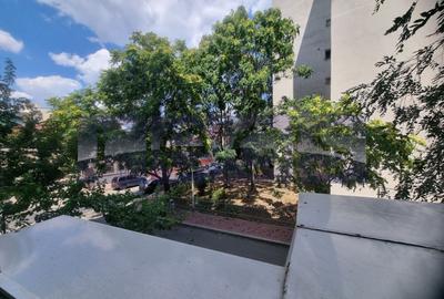 Apartament cu 4 camere decomandat, mobilat în Vitan - 28