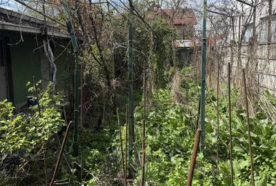 Casă cu 3 camere cu Canalizare în Sisești - 4