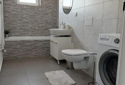 Apartament cu 2 camere decomandat în Libertății - 5