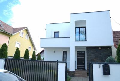 Vila deosebita langa pădurea Trivale-Fagetului-Direct proprietar - 1