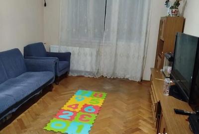 Apartament cu 3 camere decomandat în Central - 9