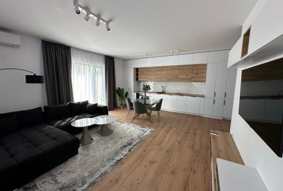 Apartament cu 3 camere, mobilat în Exterior Est