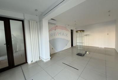 Spatiu comercial de vanzare in zona Tomis Nord Ciresica Constanta Spatiu comercial de vanzare in zona Tomis Nord Ciresica Constanta - 2