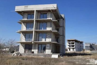 Casă cu 6 camere cu Teren 962 Mp în Central - 1