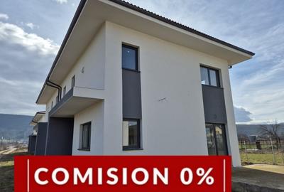 Duplex cu 4 camere cu Canalizare în Gilău - 2