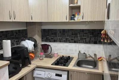 Garsonieră decomandată în Rovine - 1