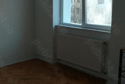 Garsonieră nedecomandată în Central - 3