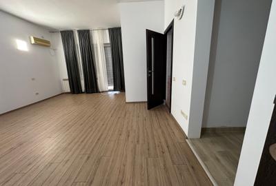 Vila tip duplex, curte - pentru birouri - 2