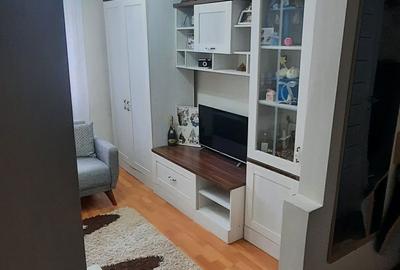 Apartament cu 3 camere decomandat în Dacia - 8