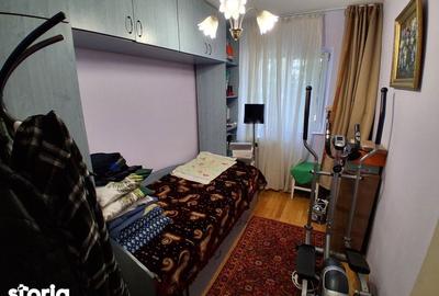 Apartament cu 3 camere decomandat, mobilat în Canta - 6