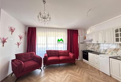 Apartament cu 3 camere decomandat în Central - 2