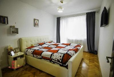 Apartament cu 3 camere semidecomandat în Tudor - 1