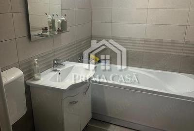 Apartament cu 4 camere decomandat în Micro 14 - 1
