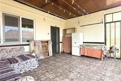 Casă individuală cu 5 camere cu Canalizare în Central - 30