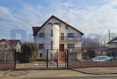 Casă individuală cu 6 camere în Stupini