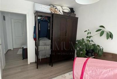 Duplex zona excelenta - mobilat - utilat - panouri solare - suprafete generoase - 23