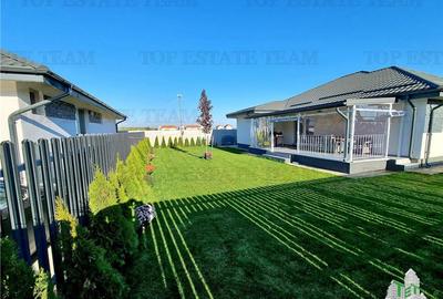 Casă individuală cu 4 camere cu Teren 450 Mp în Săbăreni - 1