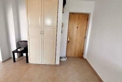 Piata Romana Calea Dorobantilor langa Facultatea ASE,aproape de metrou - 3