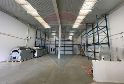 Spațiu industrial, de 296 mp, în UTA - 1