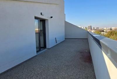 Apartament 3 camere-gata de mutare-Berceni!