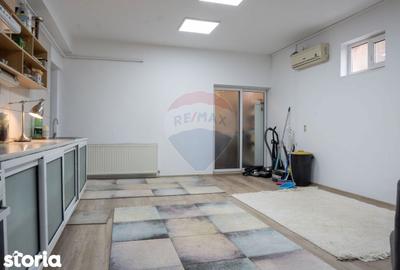 Casă cu 8 camere cu Teren 950 Mp în Chiajna - 4