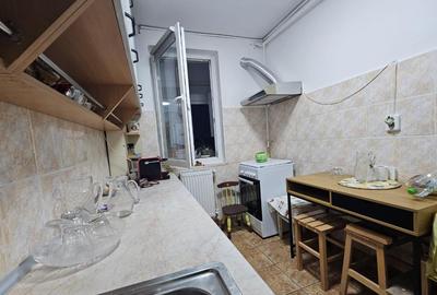 Apartament cu 3 camere decomandat în Piața Centrală - 5